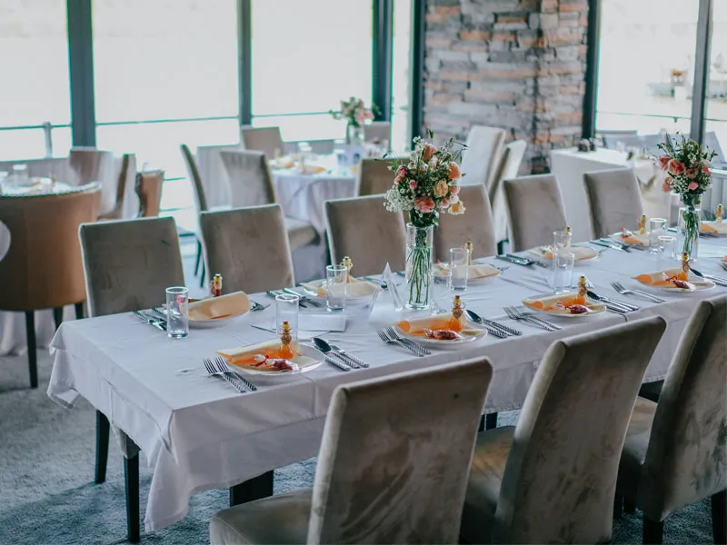 Šta pitati restoran pre rezervacije sale za proslavu u Beogradu